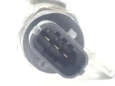 İkinci el araba yedek parçası enjektör rampasi için opel insignia berlina a20dth oem iam referansları 0445214199  