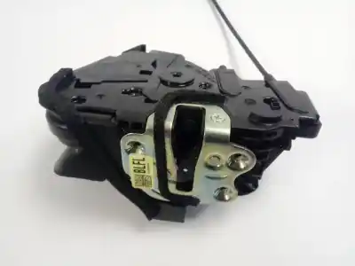 Second-hand car spare part left front door lock for kia rio (yb) concept oem iam references 81310h8040