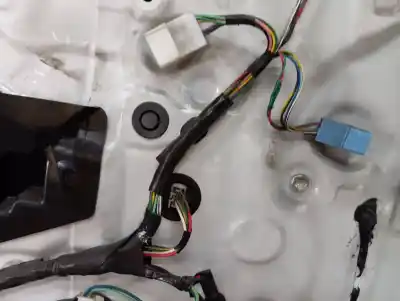 Gebrauchtes Autoersatzteil fensterheber vorne rechts zum toyota prius (zvw30) plug-in hybrid advance 99 cv / 73 kw oem-iam-referenzen   