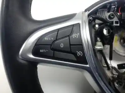 Second-hand car spare part steering wheel for dacia duster ii * oem iam references 484005258r  