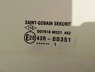 Peça sobressalente para automóvel em segunda mão vidro dianteiro esquerdo por dacia duster adventure referências oem iam   