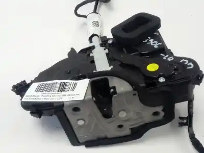 Second-hand car spare part front right door lock for volkswagen t-roc (d11) life oem iam references 3j1837016  