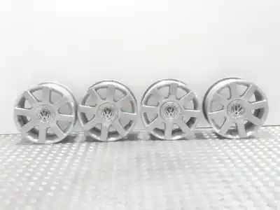 İkinci el araba yedek parçası TEKERLEK SETI için VOLKSWAGEN GOLF V (1K1) (10.2003)  OEM IAM referansları 1K0601025R  