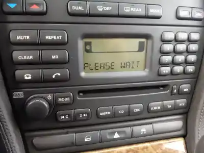 İkinci el araba yedek parçası SES SISTEMI / RADYO CD için JAGUAR S-TYPE II (X200)  OEM IAM referansları 2R8318B876AG  