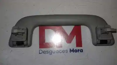 Pezzo di ricambio per auto di seconda mano maniglia a soffitto per toyota yaris active riferimenti oem iam 