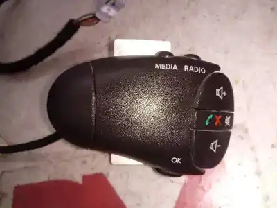 Second-hand car spare part radio control switch for dacia duster ambiance 4x2 oem iam references   