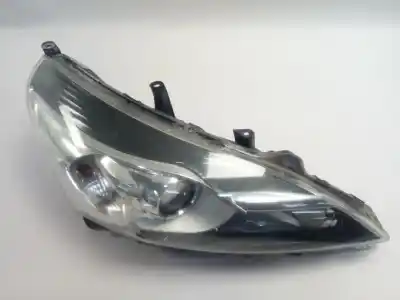 Автозапчастина б/у права фа для toyota verso (aur2/zgr2) 2ad посилання на oem iam 811100f16100  