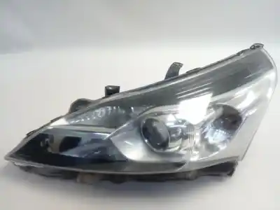 Автозапчастина б/у ліва фара для toyota verso (aur2/zgr2) 2ad посилання на oem iam 811700f16100
