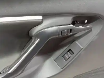 Автозапчастина б/у обкітка задніх лівіх дверей для toyota verso (aur2/zgr2) 2ad посилання на oem iam   