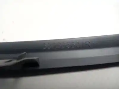 Автозапчастина б/у аераційна решіта для dacia dokker essential посилання на oem iam 687608758r  