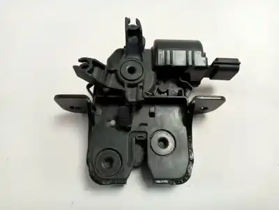 Second-hand car spare part trunk lock for dacia duster ambiance 4x2 oem iam references 905030010r  