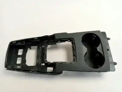 Tweedehands auto-onderdeel centrale onderbakbak voor audi a3 sportback (8vf) 35 tdi s line oem iam-referenties 8v1864261g