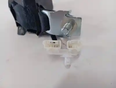 Автозапчасти б/у левый задний крюк ремня за toyota c-hr (x10) híbrido hybrid active ссылки oem iam   