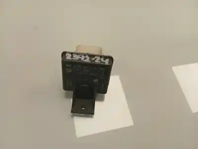 Peça sobressalente para automóvel em segunda mão CAIXA DE PRÉ-AQUECIMENTO por RENAULT MEGANE IV BERLINA 5P  Referências OEM IAM 110679886R  