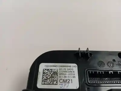 Peça sobressalente para automóvel em segunda mão comando de sofagem (chauffage / ar condicionado)  por kia xceed drive referências oem iam 97250j7210  