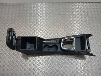 Pezzo di ricambio per auto di seconda mano bracciolo centrale per kia xceed drive riferimenti oem iam 84636j7000  