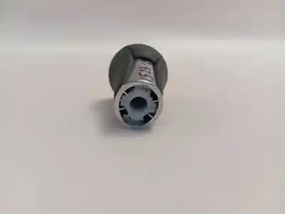 Second-hand car spare part gear lever knob for mazda cx-5 center-line 2wd oem iam references   