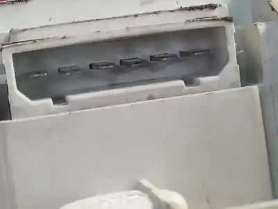 Second-hand car spare part right tailgate light for audi a3 (8l) 1.9 tdi attraction oem iam references 8l0945096a  8l0945257