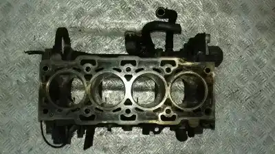 Second-hand car spare part block for hyundai tucson (jm) 2.0 crdi comfort (4wd) oem iam references 2110027400  d4ea