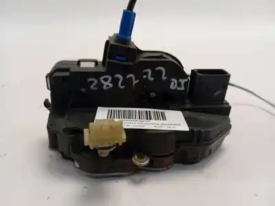 Peça sobressalente para automóvel em segunda mão fechadura da porta dianteira esquerda por opel astra j lim. cosmo referências oem iam 3023881lh1