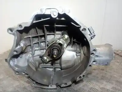 Peça sobressalente para automóvel em segunda mão caixa de velocidades por audi a6 berlina (4f2) 2.4 referências oem iam 1x300044g