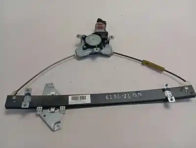 Pièce détachée automobile d'occasion LÉVE GLACE AVANT DROIT pour SSANGYONG REXTON / REXTON II (GAB_)  Références OEM IAM 881000801  