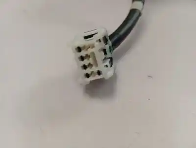 Second-hand car spare part right tailgate light for nissan note (e11e) tekna oem iam references   