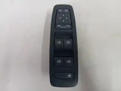 Pièce détachée automobile d'occasion COMMANDE DE LÈVE VITRE AVANT GAUCHE pour RENAULT SCENIC II (JM)  Références OEM IAM 254012952R  