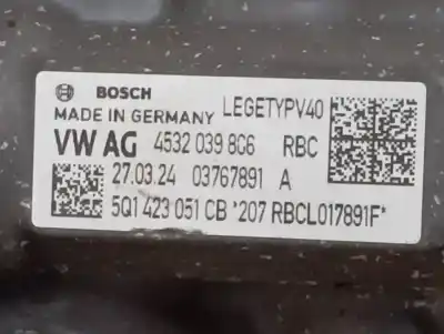 Pièce détachée automobile d'occasion crémaillère de direction pour volkswagen t-roc (d11) basis références oem iam 5q1423051cb  