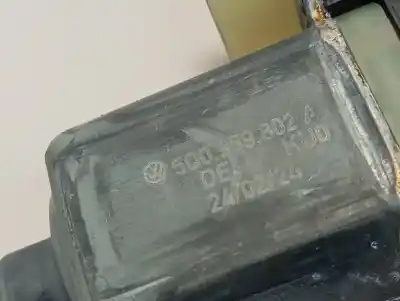 Автозапчастина б/у регулятор переднього правого скла для volkswagen t-roc (d11) basis посилання на oem iam 5q0959802a  