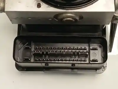 Peça sobressalente para automóvel em segunda mão abs por bmw serie 1 berlina (e81/e87) 118d referências oem iam 6777158  