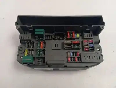 Second-hand car spare part fuse box unit for bmw x5 (e70) xdrive30d oem iam references 518966010b  
