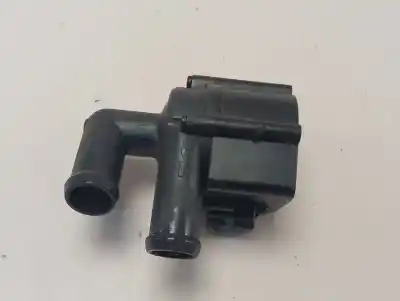 Pièce détachée automobile d'occasion pompe à eau pour lynk & co 01 jlh-3g15td références oem iam 8888759988