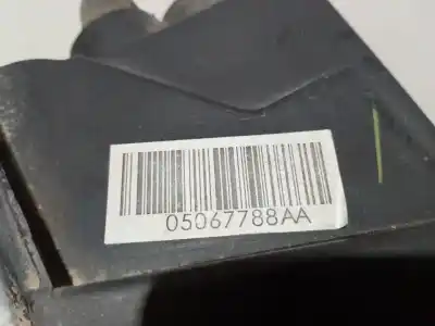 Second-hand car spare part right headlight for dodge journey se oem iam references 05067788a  