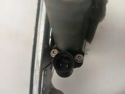 Second-hand car spare part rear left window regulator for dacia duster ambiance 4x2 oem iam references 8200733833e  