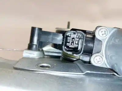 Second-hand car spare part rear right window regulator for dacia duster ii expression oem iam references 827208597r  