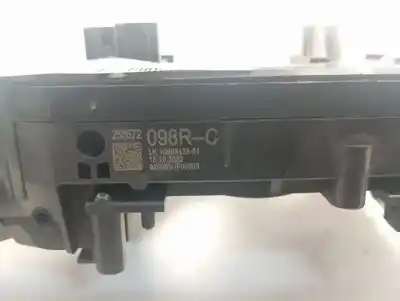 Second-hand car spare part indicator switch for dacia duster ii expression oem iam references 255672098r  