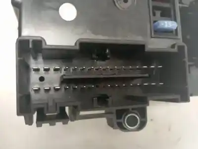 Peça sobressalente para automóvel em segunda mão caixa de fusíveis e relés por iveco daily furgón fg 33 s ... v batalla 3000 referências oem iam 5802282649  