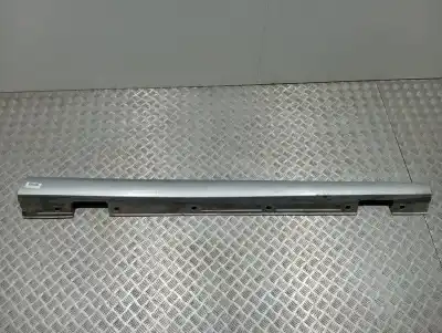 Pièce détachée automobile d'occasion JUPE LATÉRALE pour MERCEDES-BENZ CLASE A (BM 176)  Références OEM IAM A2466901440  