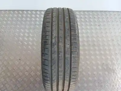 Pezzo di ricambio per auto di seconda mano PNEUMATICO per VOLKSWAGEN T-ROC (A11, D11)  Riferimenti OEM IAM 215/55/17 94W  