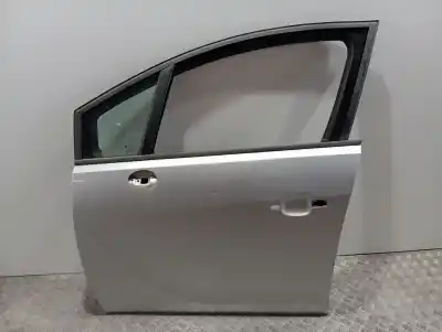 Second-hand car spare part left front door for opel meriva b monospace (s10) 1.4 (75) oem iam references 