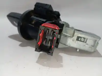 Second-hand car spare part ignition switch for renault kangoo profesional oem iam references 8200405701  