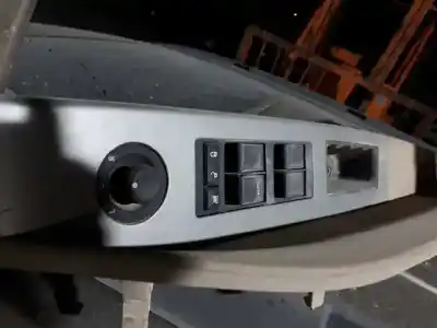 Peça sobressalente para automóvel em segunda mão BOTÃO / INTERRUPTOR ELEVADOR VIDRO DIANTEIRO ESQUERDO por JEEP COMPASS (MK) 2.0 Limited Referências OEM IAM 56040691AD  