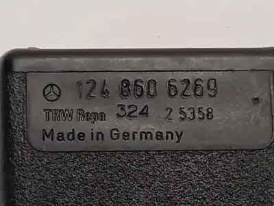 Second-hand car spare part right front seat belt buckle for mercedes-benz clase e (w124) e 250 d (124.126, 124.129) oem iam references 1248606269  