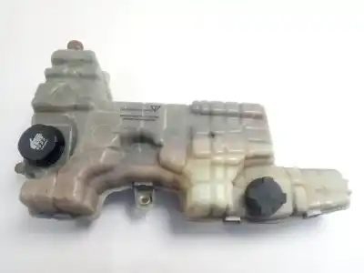 Second-hand car spare part coolant expansion tank for renault midlum fg xxx.10    e4 corto oem iam references 