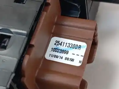 Second-hand car spare part left front power window switch for renault captur adventure oem iam references 254118722r  