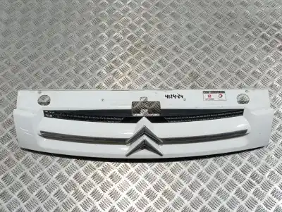 Tweedehands auto-onderdeel voorgrill voor citroen berlingo 1.9 d x familiar oem iam-referenties 