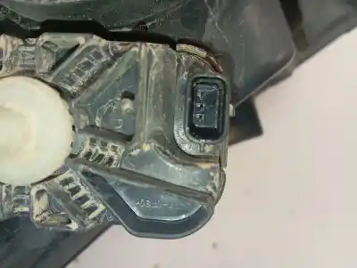 Second-hand car spare part right headlight for nissan leaf acenta oem iam references 260105s50a  