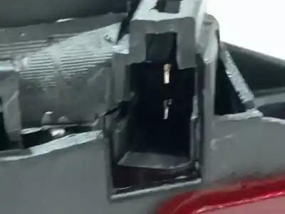 Second-hand car spare part central brake light for renault express advance oem iam references 89037432  