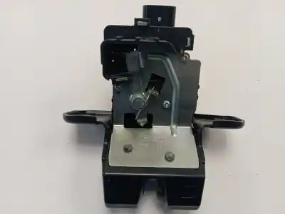 Second-hand car spare part trunk lock for kia ceed drive oem iam references 1392100010  